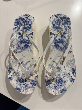 Camilla White-Strap Flip Flops with Blue Floral Print